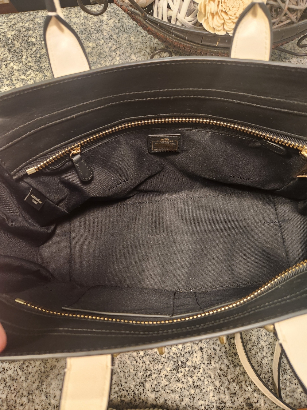Coach Swagger 37 Croc-Embossed Satchel With Shoulder/Crossbody Strap - Picture 15 of 16